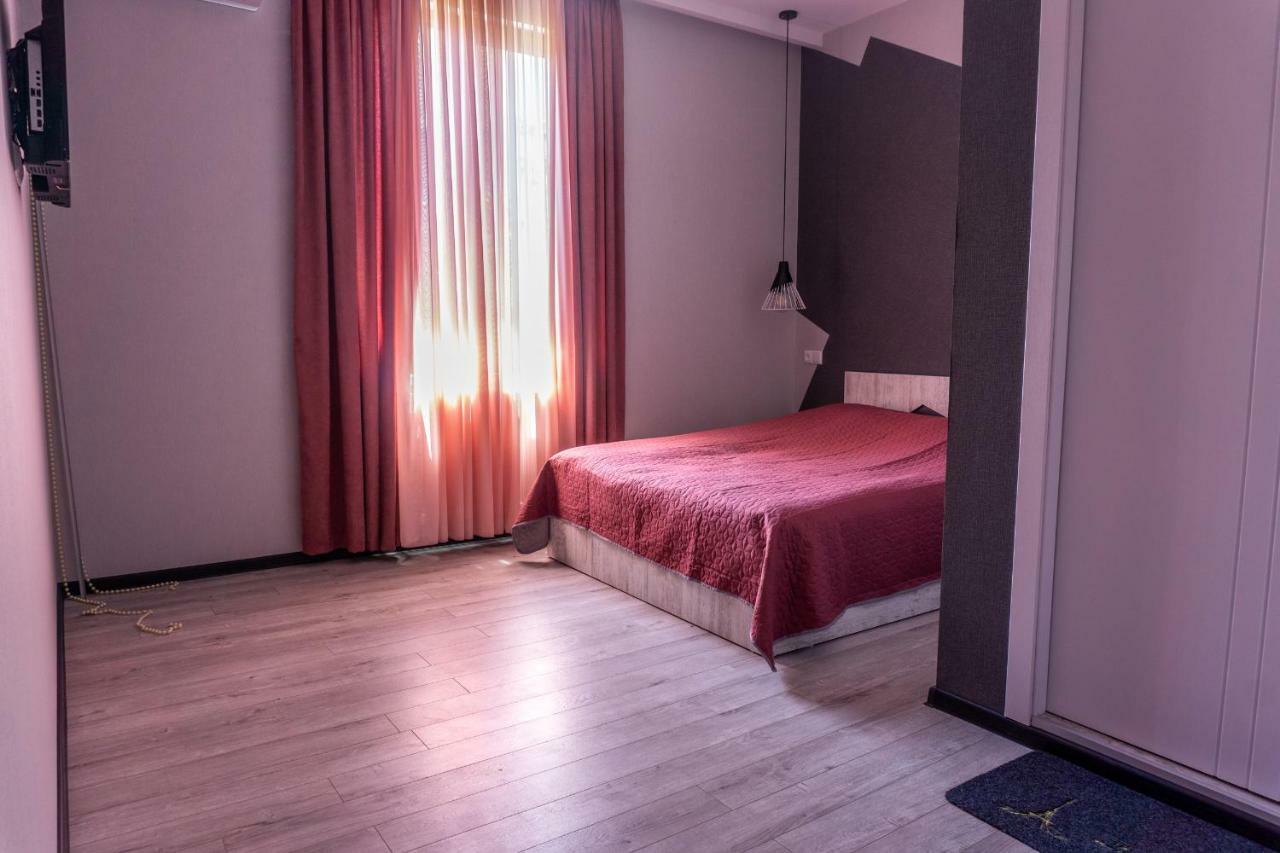 Guesthouse Kado Tbilisi Ngoại thất bức ảnh